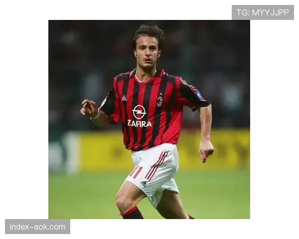 热那亚主帅吉拉迪诺赛前表示，对阵米兰将坚持防守反击